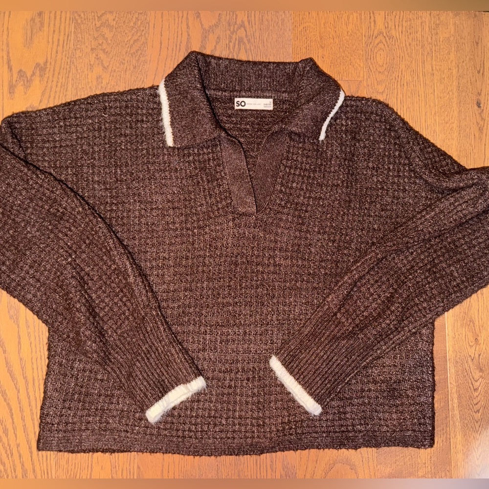 Cropped sweater